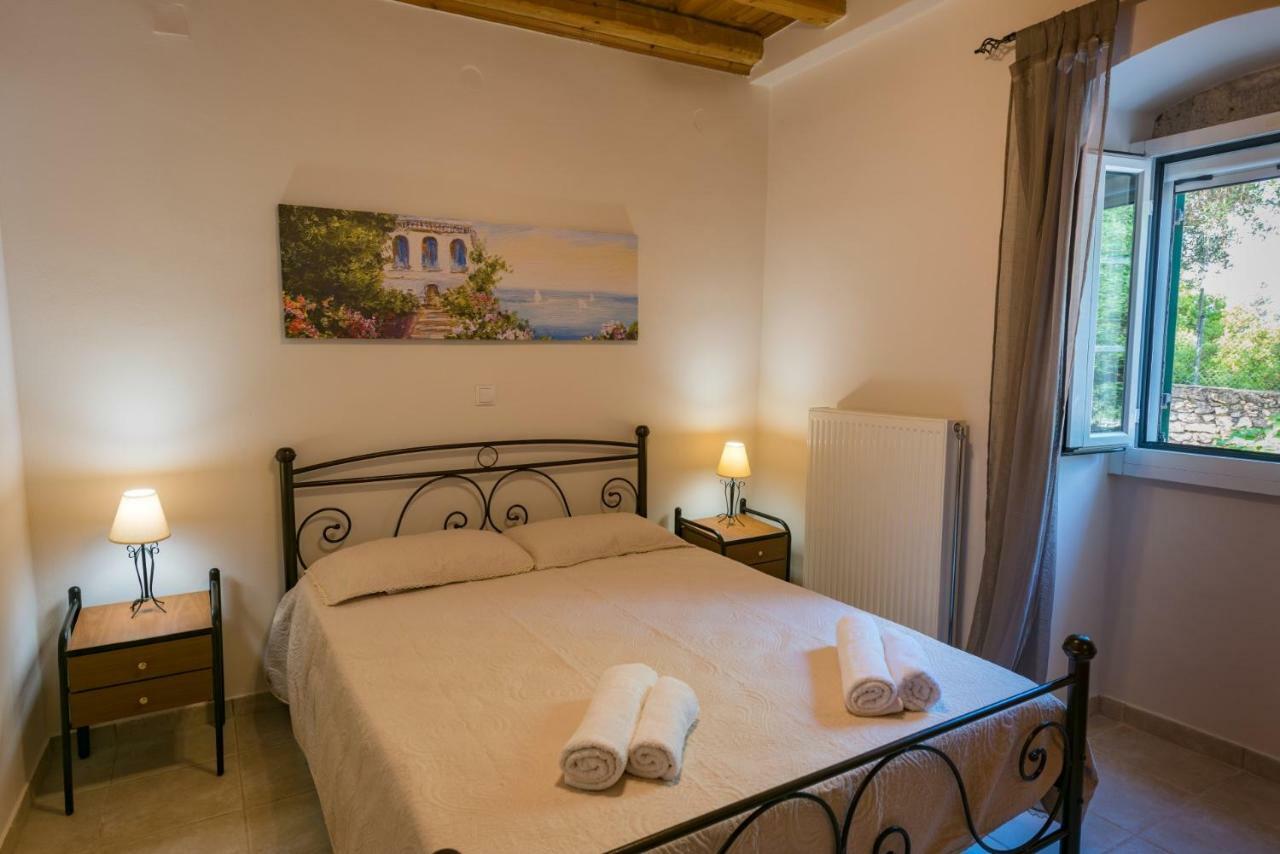 Private Villa Demetra 1768 With Pool - Close To Fiskardo Exterior photo