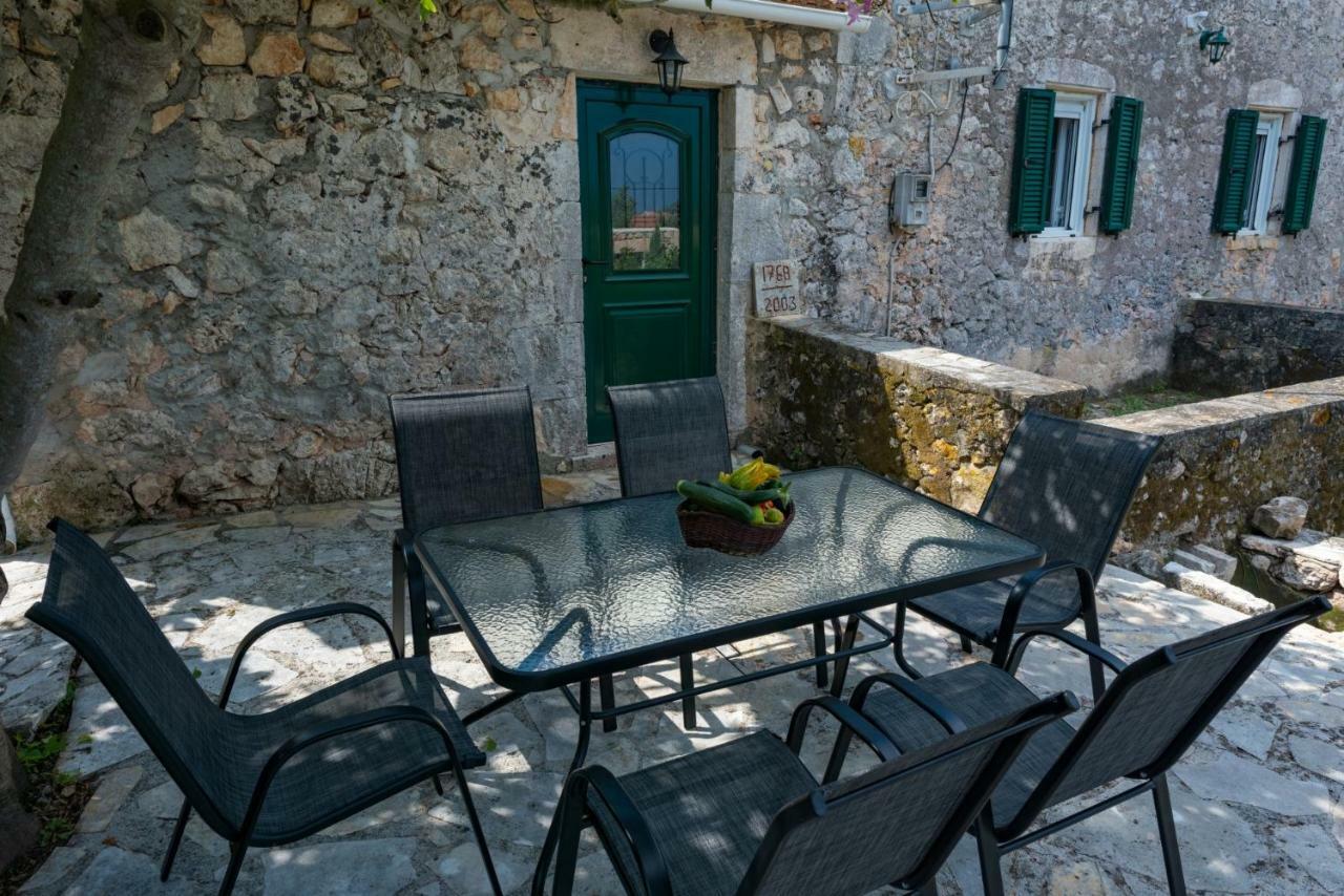 Private Villa Demetra 1768 With Pool - Close To Fiskardo Exterior photo