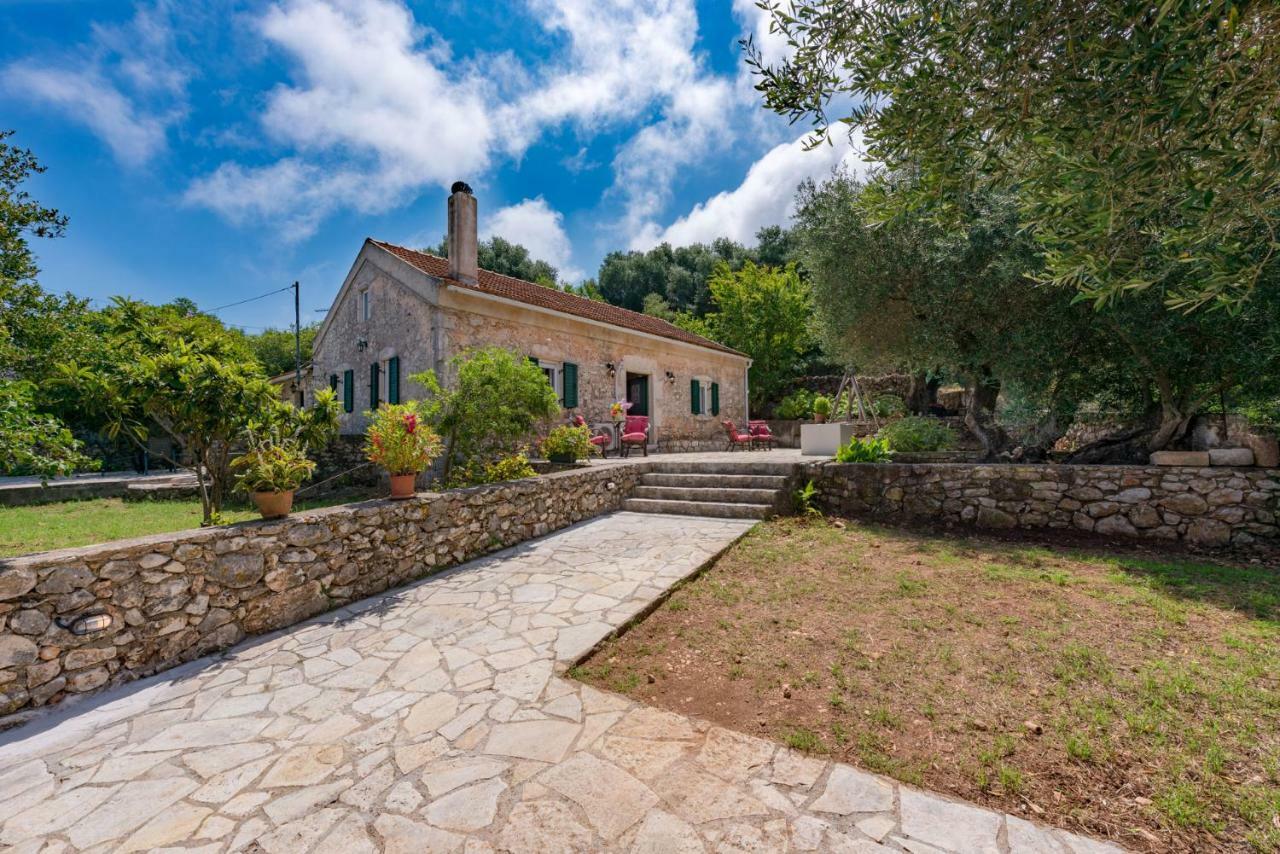 Private Villa Demetra 1768 With Pool - Close To Fiskardo Exterior photo